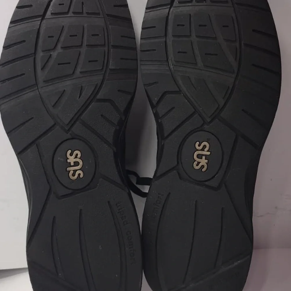 SAS. Men's Black Leather Shoes size 14 pre owned good condition